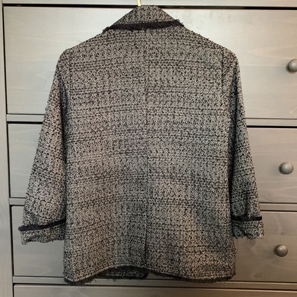 Cupcakes & Cashmere black jacket with pockets - Picture 6 of 7